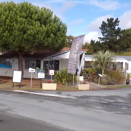 別荘 Mobile Home 64768 Tybreizh Holidays In Les Charmettes